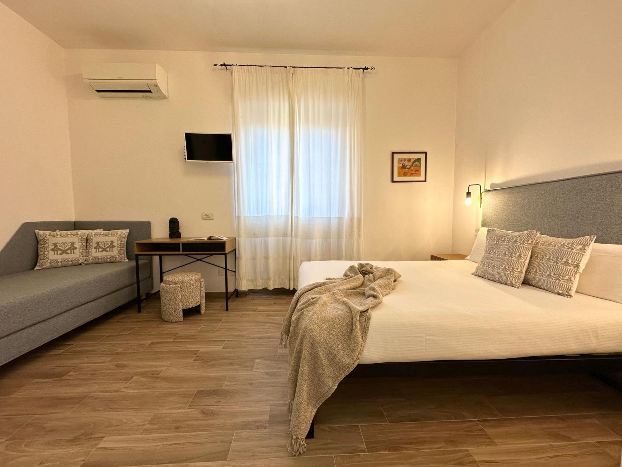 Ng Guest House L'Acquedotto Olbia Exteriör bild